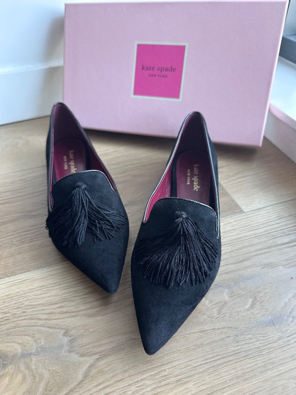 Kate Spade Suede BLK Loafer Tassels Adore Size 9B